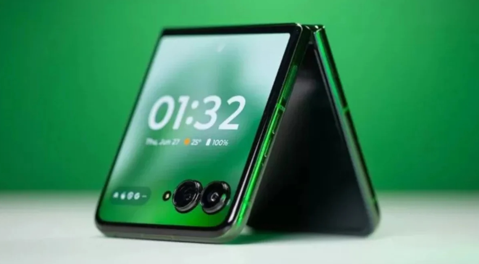 Motorola Razr 60 Segera Hadir di Indonesia: Ponsel Lipat Premium dengan Sentuhan AI yang Bikin Pengalaman Makin Personal